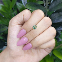 1.06 Ct. Bi Color Sapphire from Africa Life Style