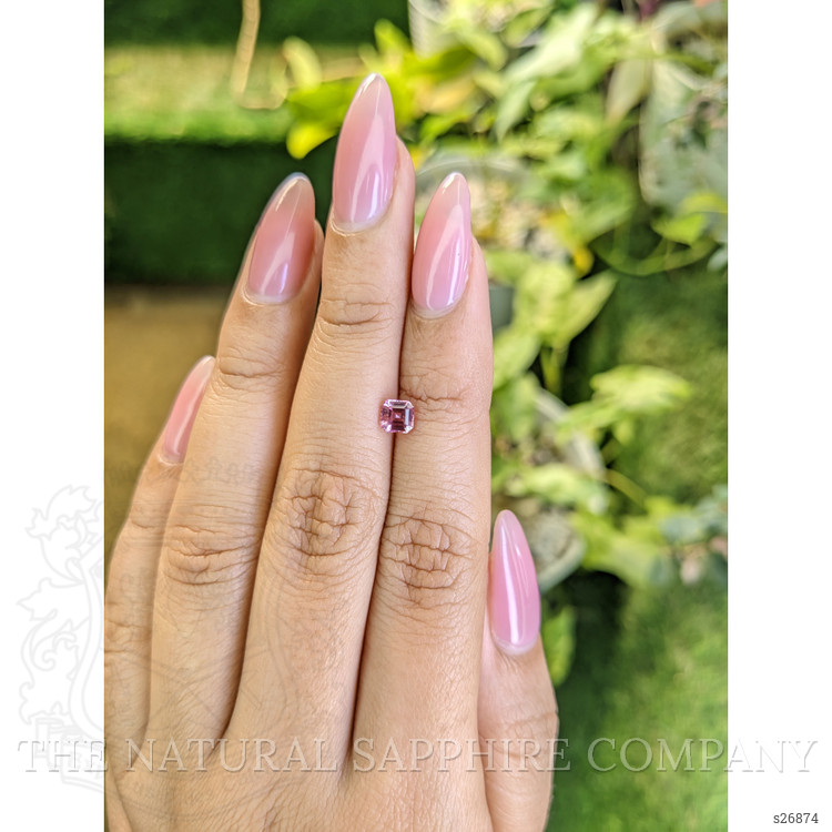 0.59 Ct. Pink Sapphire from Ceylon (Sri Lanka)