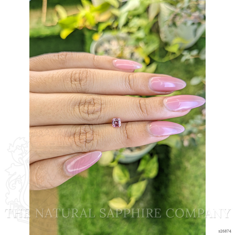 0.59 Ct. Pink Sapphire from Ceylon (Sri Lanka)