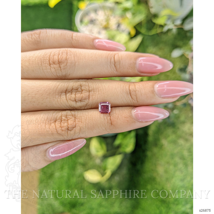 0.92 Ct. Pink Sapphire from Ceylon (Sri Lanka)