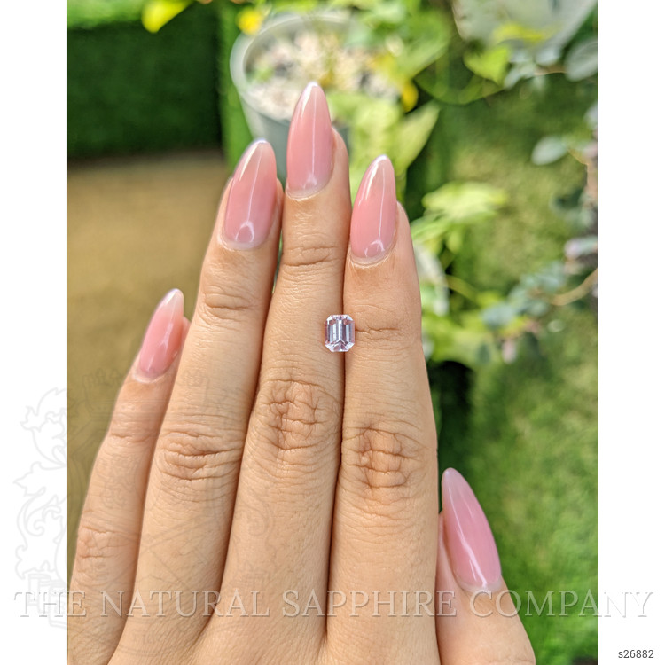1.05 Ct. Purplish Pink Sapphire from Ceylon (Sri Lanka)