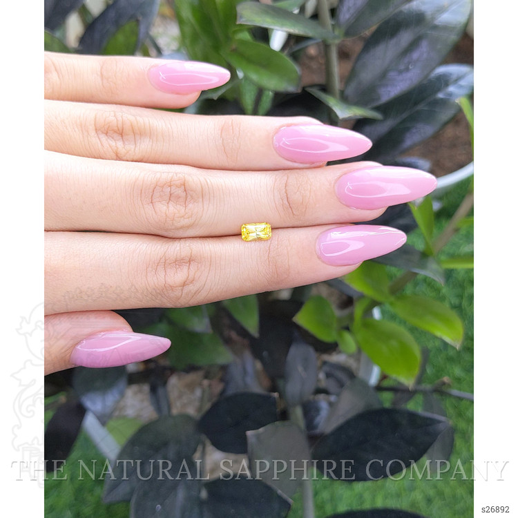 1.00 Ct. Yellow Sapphire from Ceylon (Sri Lanka)