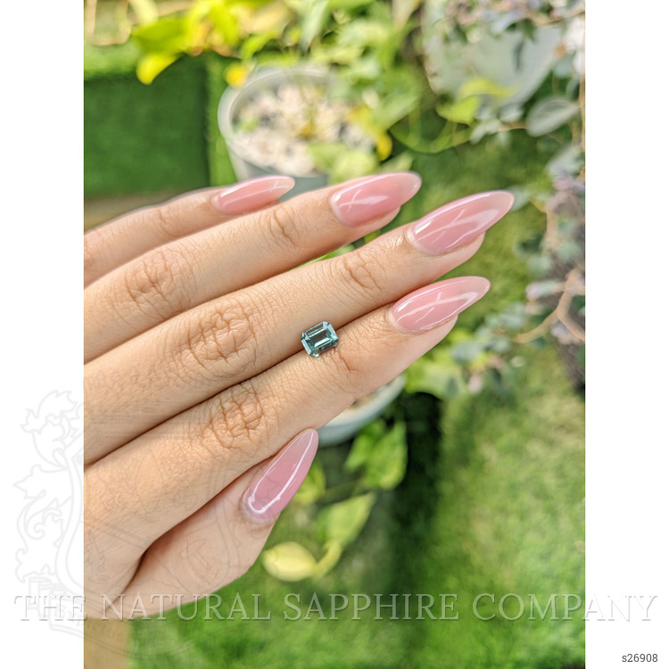 0.88 Ct. Green Sapphire from Ceylon (Sri Lanka)