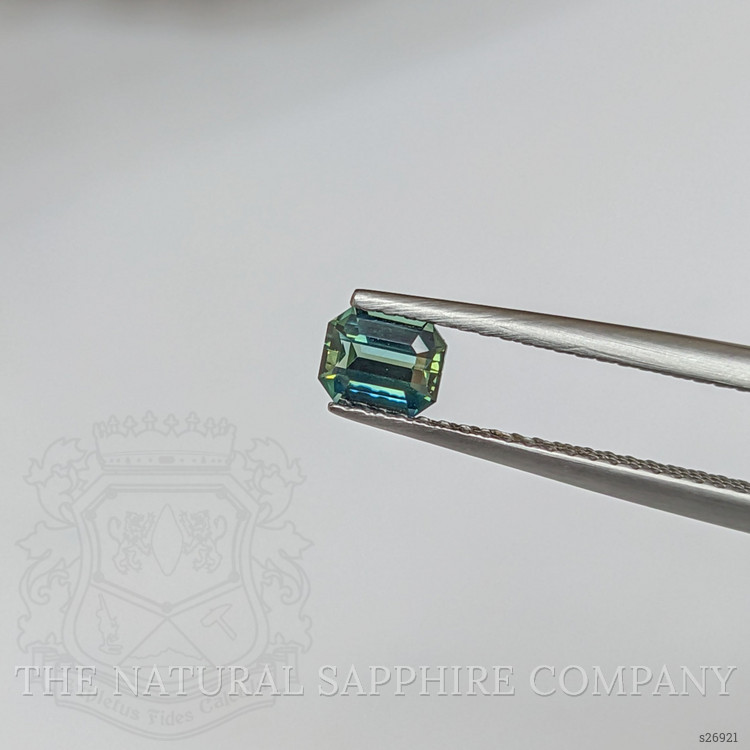 0.53 Ct. Bluish Green Sapphire from Ceylon (Sri Lanka)