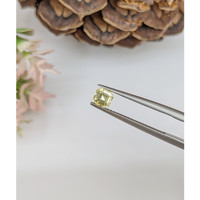 0.57 Ct. Yellow Sapphire from Ceylon (Sri Lanka) Life Style