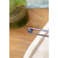 1.09 Ct. Blue Sapphire from Ceylon (Sri Lanka) Life Style