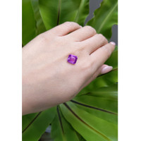 3.94 Ct. Purplish Pink Sapphire from Ceylon (Sri Lanka) Life Style