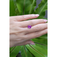 2.04 Ct. Pinkish Purple Sapphire from Ceylon (Sri Lanka) Life Style