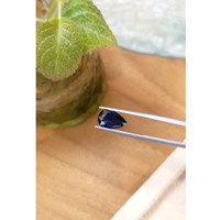 3.06 Ct. Blue Sapphire from Ceylon (Sri Lanka) Life Style