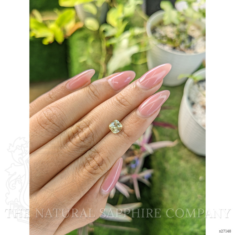 1.02 Ct. Yellow Sapphire from Ceylon (Sri Lanka)