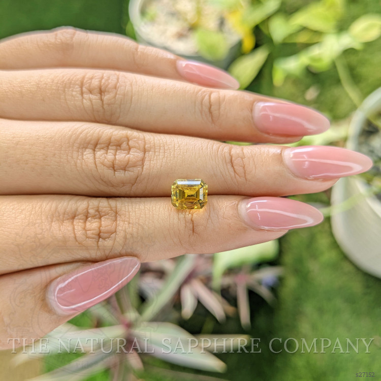 4.11 Ct. Yellow Sapphire from Ceylon (Sri Lanka)