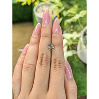 2.47 Ct. Bi Color Sapphire from Ceylon (Sri Lanka) Life Style
