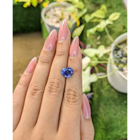 3.98 Ct. Blue Sapphire from Ceylon (Sri Lanka) Life Style