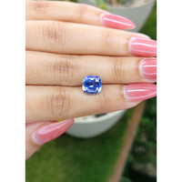 4.07 Ct. Blue Sapphire from Ceylon (Sri Lanka) Life Style