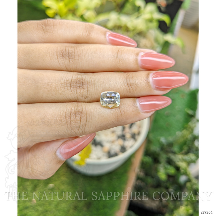 4.19 Ct. Bi Color Sapphire from Ceylon (Sri Lanka)