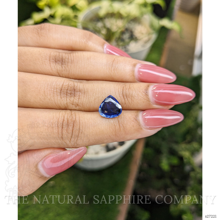 3.22 Ct. Blue Sapphire from Ceylon (Sri Lanka)