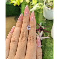 2.69 Ct. Purplish Pink Sapphire from Ceylon (Sri Lanka) Life Style