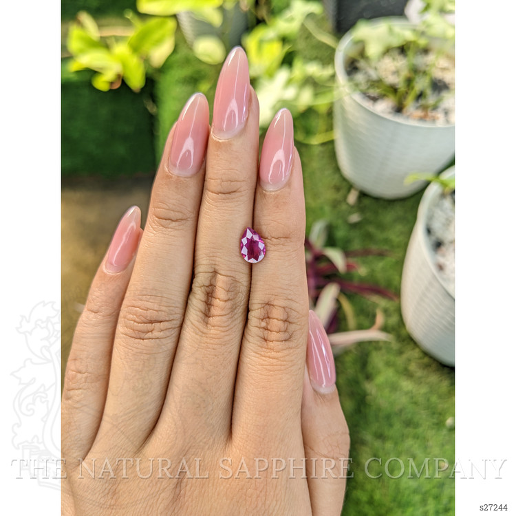 1.40 Ct. Purplish Pink Sapphire from Ceylon (Sri Lanka)