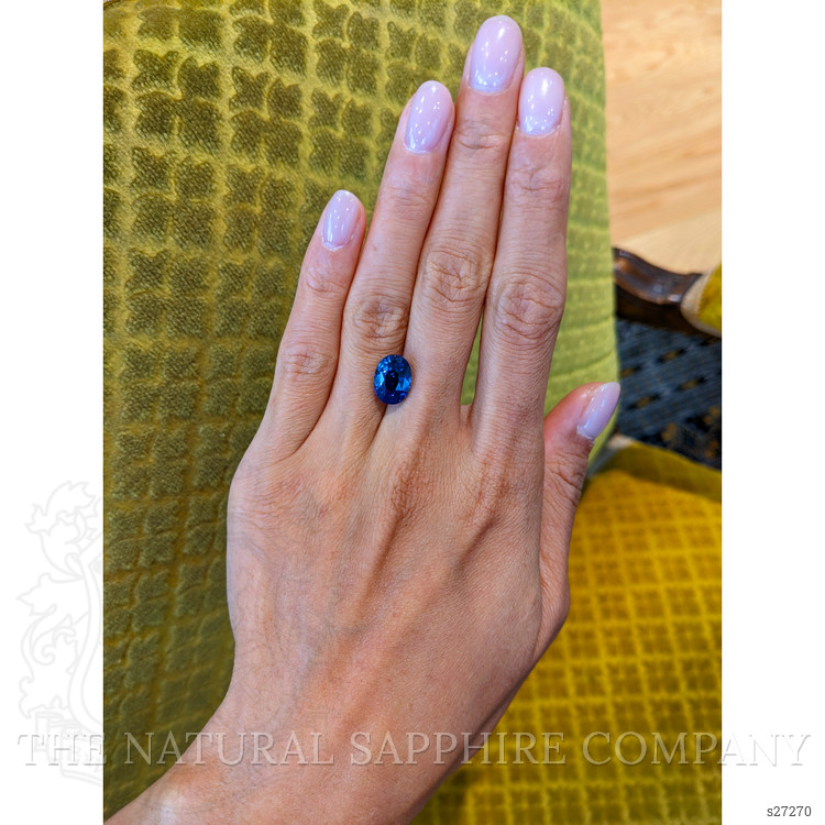 5.00 Ct. Blue Sapphire from Ceylon (Sri Lanka)