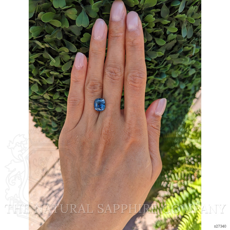 5.58 Ct. Greenish Blue Sapphire from Ceylon (Sri Lanka)