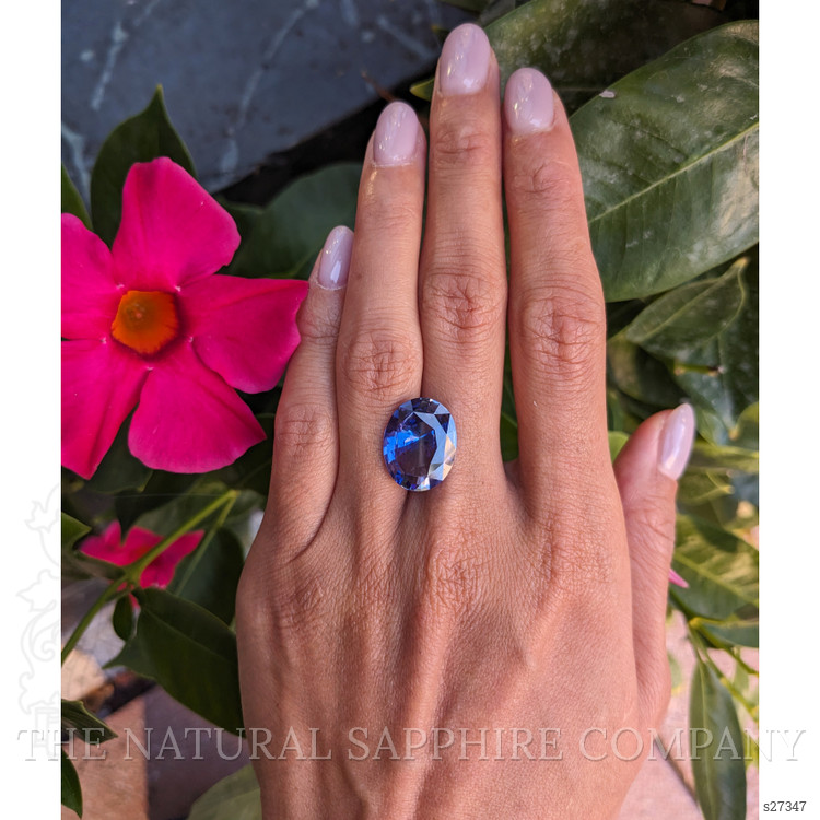 9.51 Ct. Violet Sapphire from Ceylon (Sri Lanka)