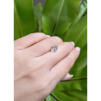 2.34 Ct. Yellowish Green Sapphire from Montana Life Style