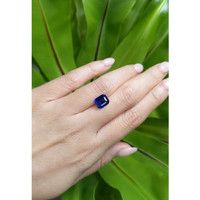 3.22 Ct. Blue Sapphire from Ceylon (Sri Lanka) Life Style