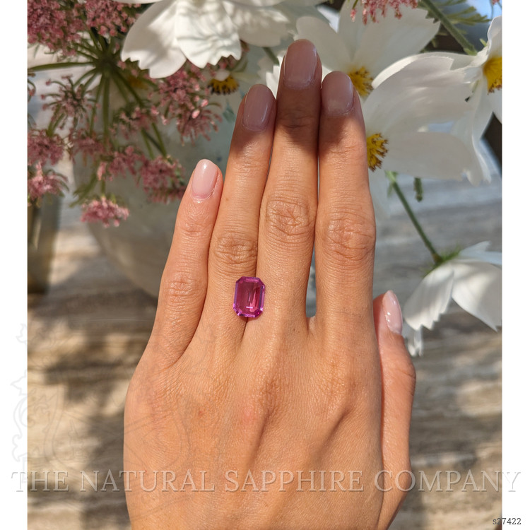 4.02 Ct. Pink Sapphire from Ceylon (Sri Lanka)