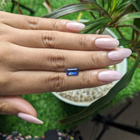 1.57 Ct. Bi Color Sapphire from Africa Life Style