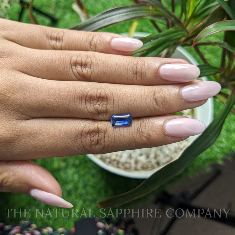 1.57 Ct. Bi Color Sapphire from Africa
