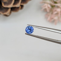0.48 Ct. Blue Sapphire from Ceylon (Sri Lanka) Life Style