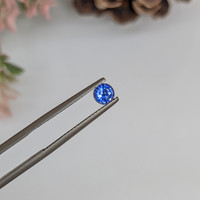 0.48 Ct. Blue Sapphire from Ceylon (Sri Lanka) Life Style