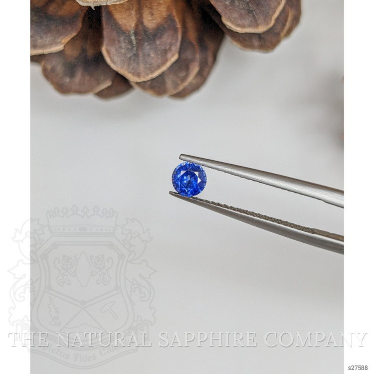 0.48 Ct. Blue Sapphire from Ceylon (Sri Lanka)