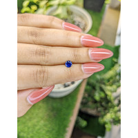 0.58 Ct. Blue Sapphire from Ceylon (Sri Lanka) Life Style