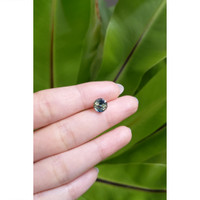 2.70 Ct. Bi Color Sapphire from Ceylon (Sri Lanka) Life Style