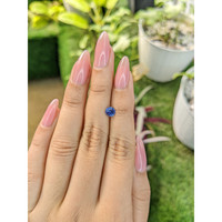 0.76 Ct. Blue Sapphire from Ceylon (Sri Lanka) Life Style