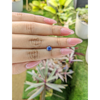 1.00 Ct. Blue Sapphire from Ceylon (Sri Lanka) Life Style