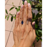 3.07 Ct. Blue Sapphire from Ceylon (Sri Lanka) Life Style