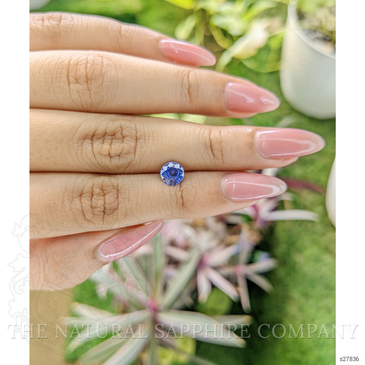 1.01 Ct. Blue Sapphire from Ceylon (Sri Lanka)