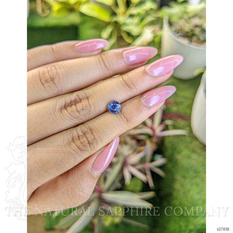 1.09 Ct. Blue Sapphire from Ceylon (Sri Lanka)