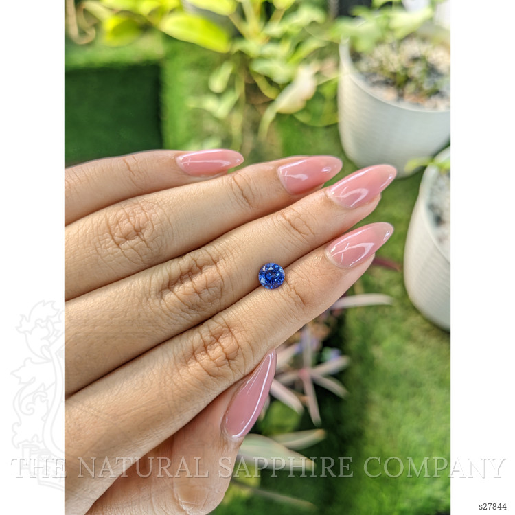 0.92 Ct. Blue Sapphire from Ceylon (Sri Lanka)