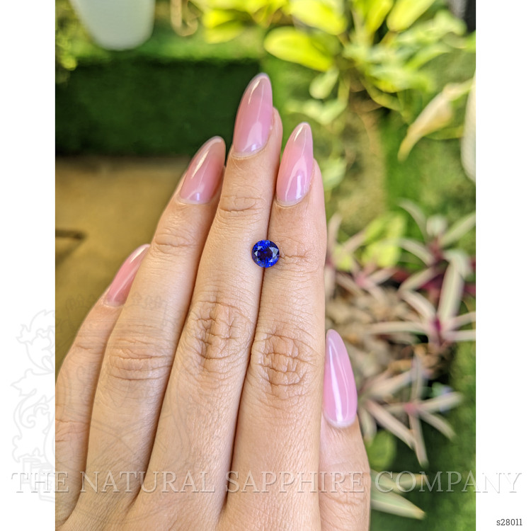 1.21 Ct. Blue Sapphire from Ceylon (Sri Lanka)