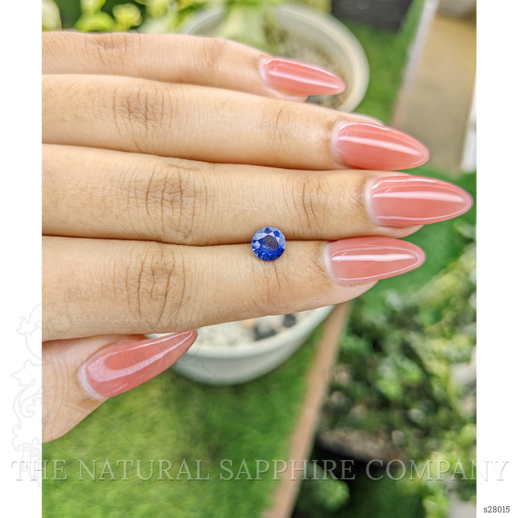 1.01 Ct. Blue Sapphire from Ceylon (Sri Lanka)