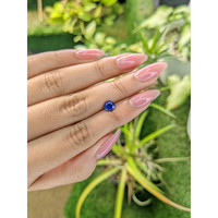 1.04 Ct. Blue Sapphire from Ceylon (Sri Lanka) Life Style
