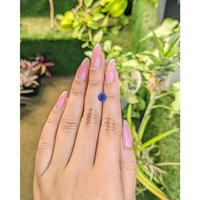 0.88 Ct. Blue Sapphire from Ceylon (Sri Lanka) Life Style