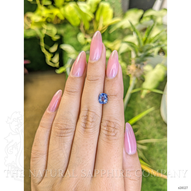 1.41 Ct. Bi Color Sapphire from Ceylon (Sri Lanka)