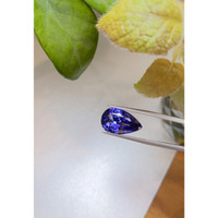 12.30 Ct. Bluish Purple Sapphire from Ceylon (Sri Lanka) Life Style