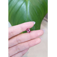 1.93 Ct. Pink Sapphire from Ceylon (Sri Lanka) Life Style