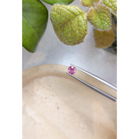 0.87 Ct. Pink Sapphire from Ceylon (Sri Lanka) Life Style