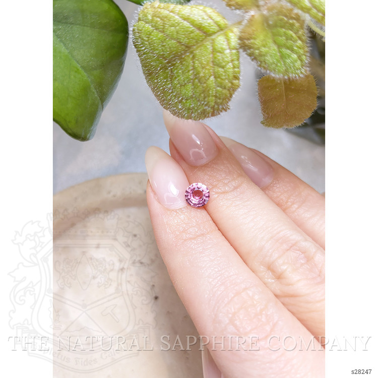 0.96 Ct. Pink Sapphire from Ceylon (Sri Lanka)